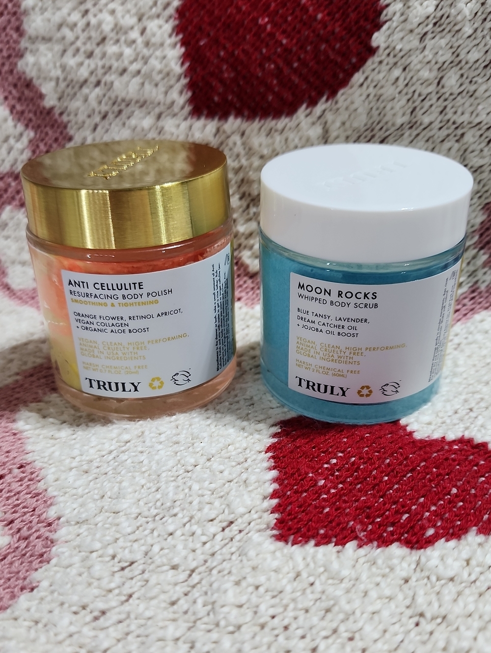 TRULY Moon Rocks Body Scrub And Anti Cellulite Body Polish